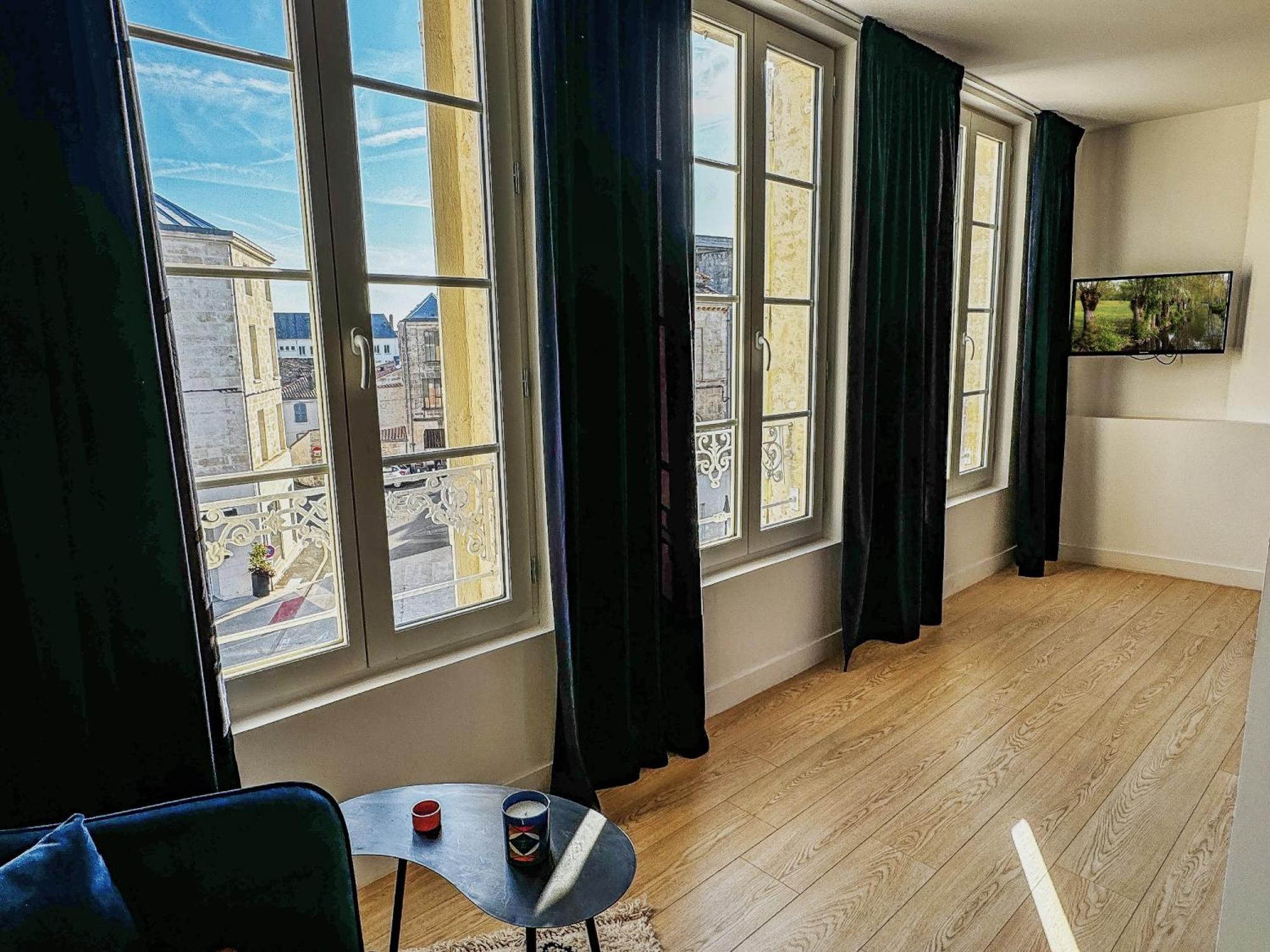 Apartamento Cozy Niort Exterior foto